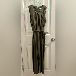 Calvin Klein Women's Sleeveless Wide Leg Jumpsuit size 4